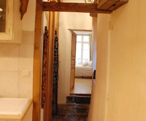 Апартаменты De Charme Au Coeur D Cite Medievale